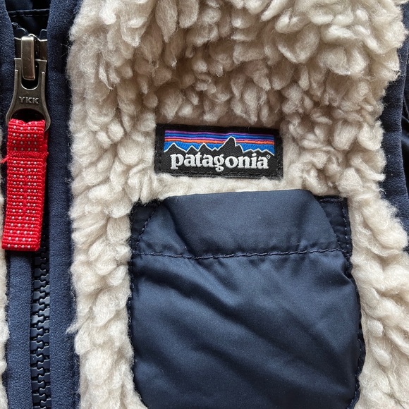 Patagonia Vest Kids 12-18 months-Retro-X Tan and Navy Fleece Zip Up - Picture 3 of 6
